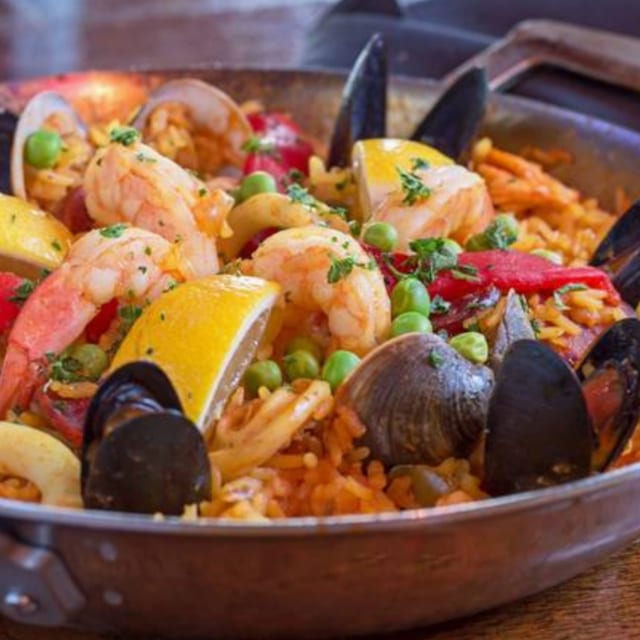 Paella Valenciana.
