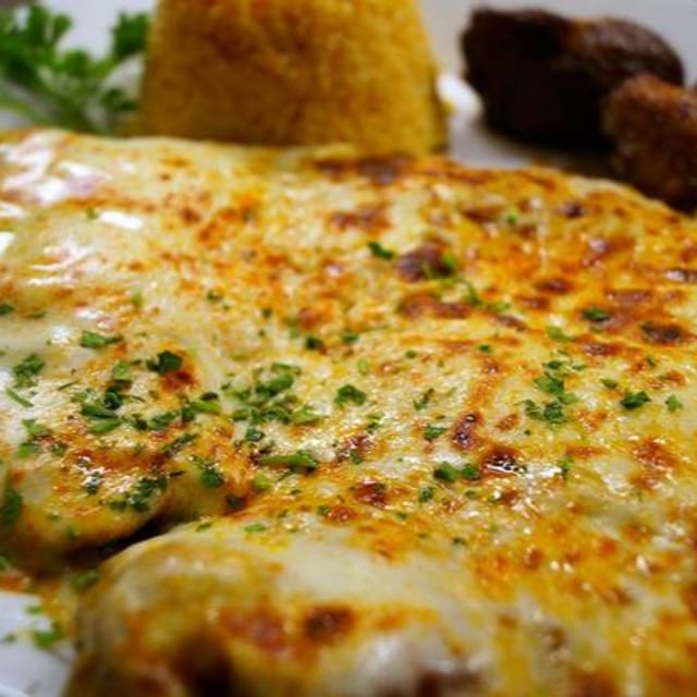 Milanesa Cubana (Cuban Style Milanese).